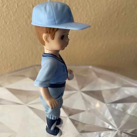 Madame AlexanderTeam Mates Boy Baseball Player Doll 1980’s - Picture 4 of 9